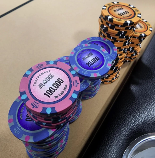 What is a Deep Stack Poker Tournament?